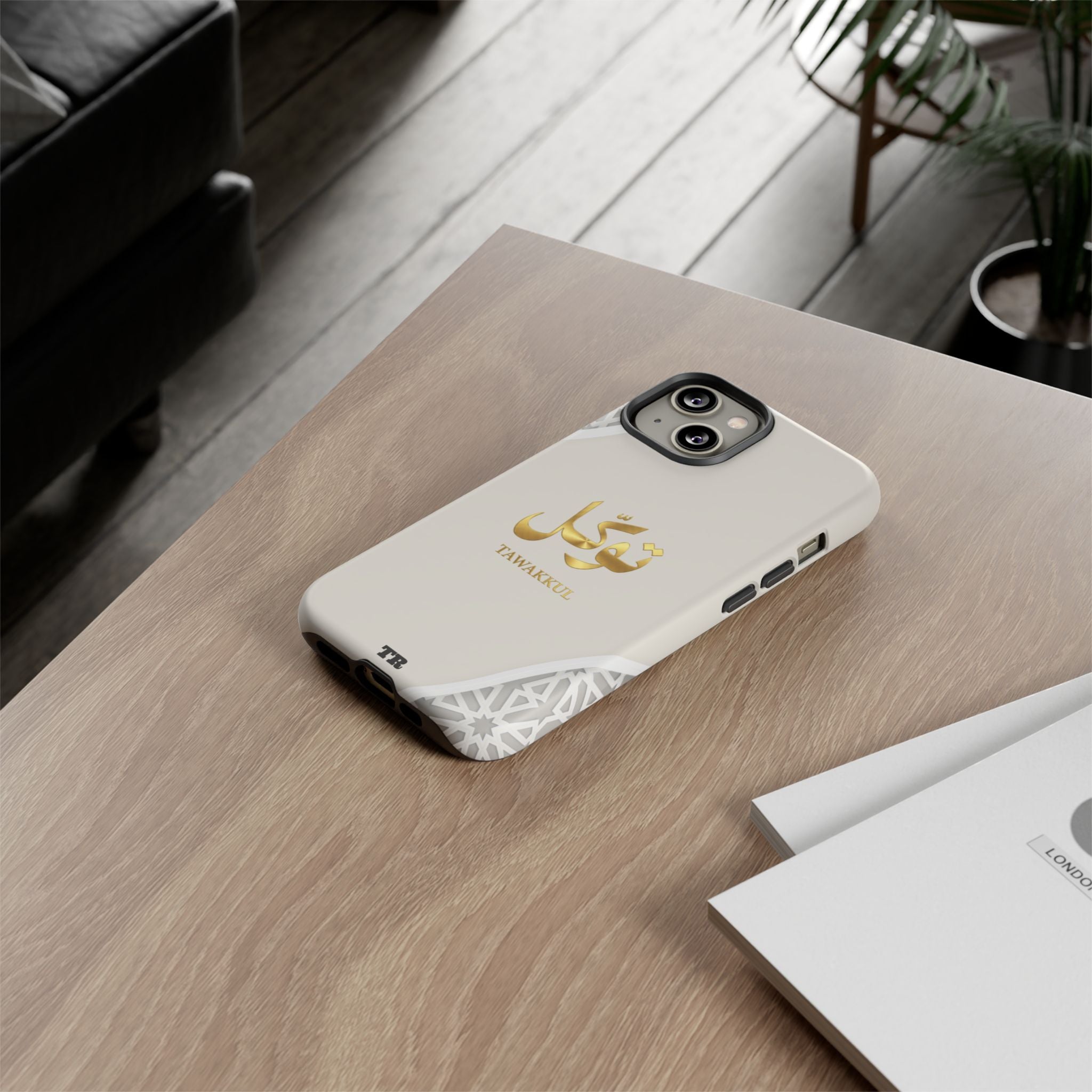 Tawakkul Premium Case — Elegant Arabic Calligraphy Protective Case