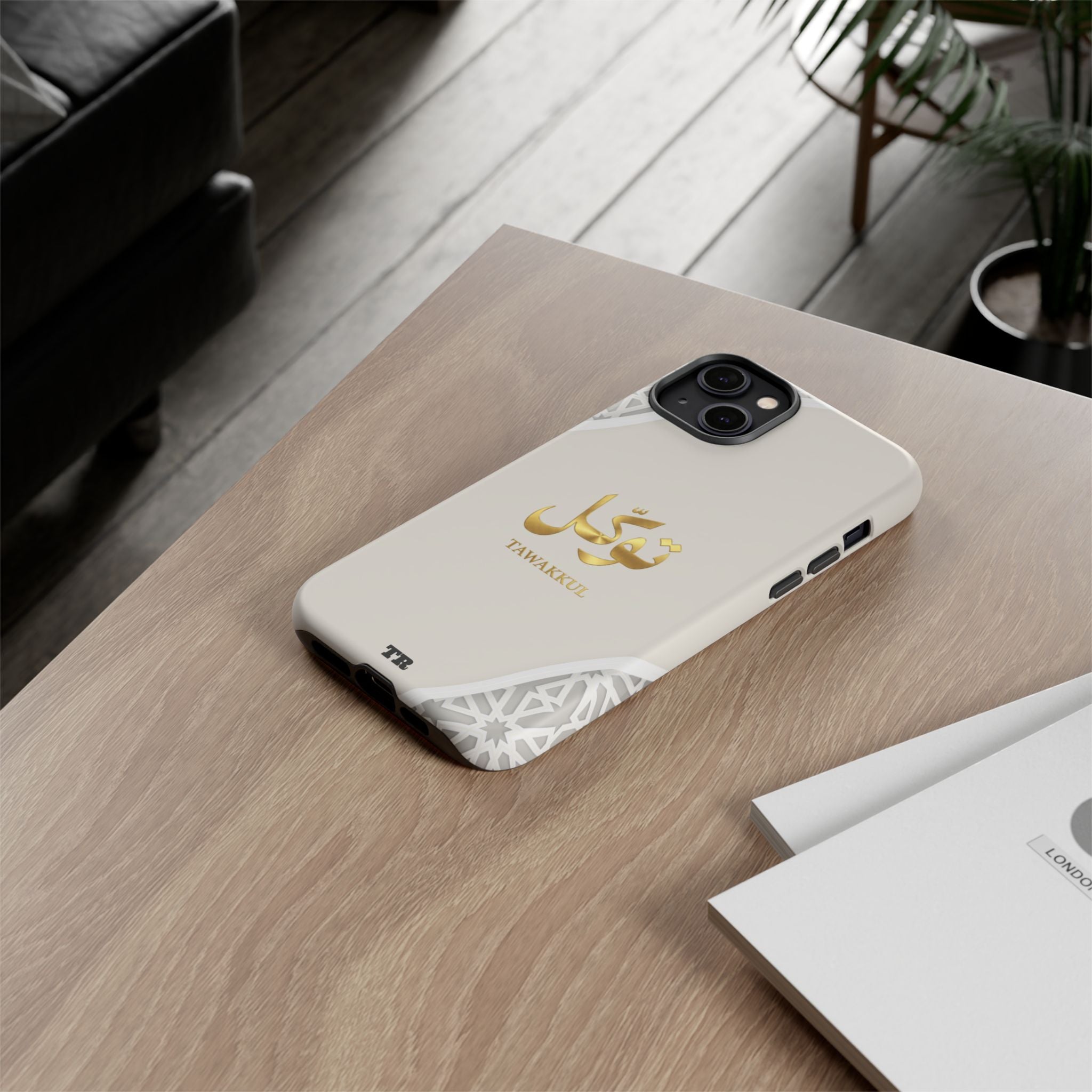 Tawakkul Premium Case — Elegant Arabic Calligraphy Protective Case